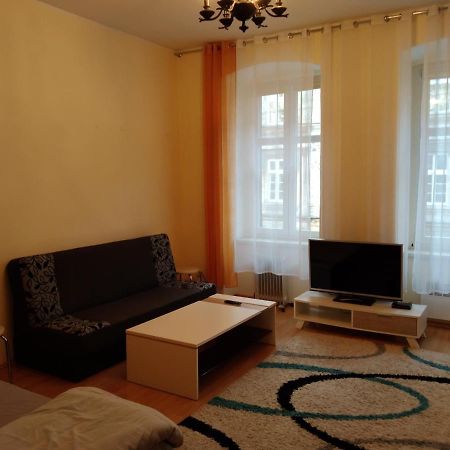 Pokoj W Prywatnym Mieszkaniu 25M Centrum Wroclawia Bagian luar foto
