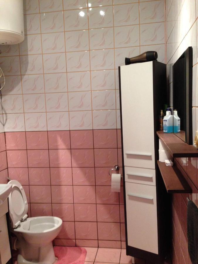 Pokoj W Prywatnym Mieszkaniu 25M Centrum Wroclawia Bagian luar foto
