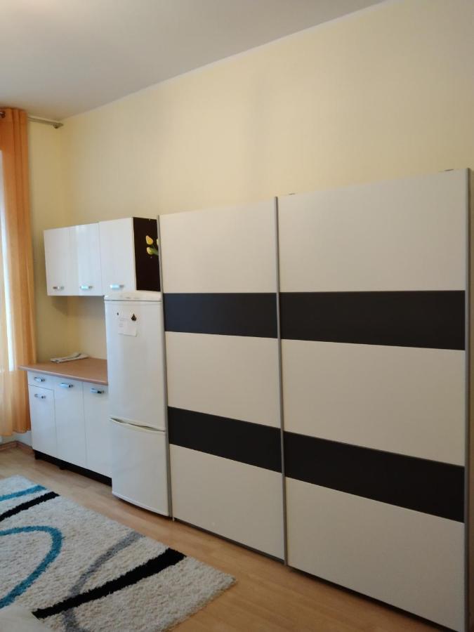 Pokoj W Prywatnym Mieszkaniu 25M Centrum Wroclawia Bagian luar foto